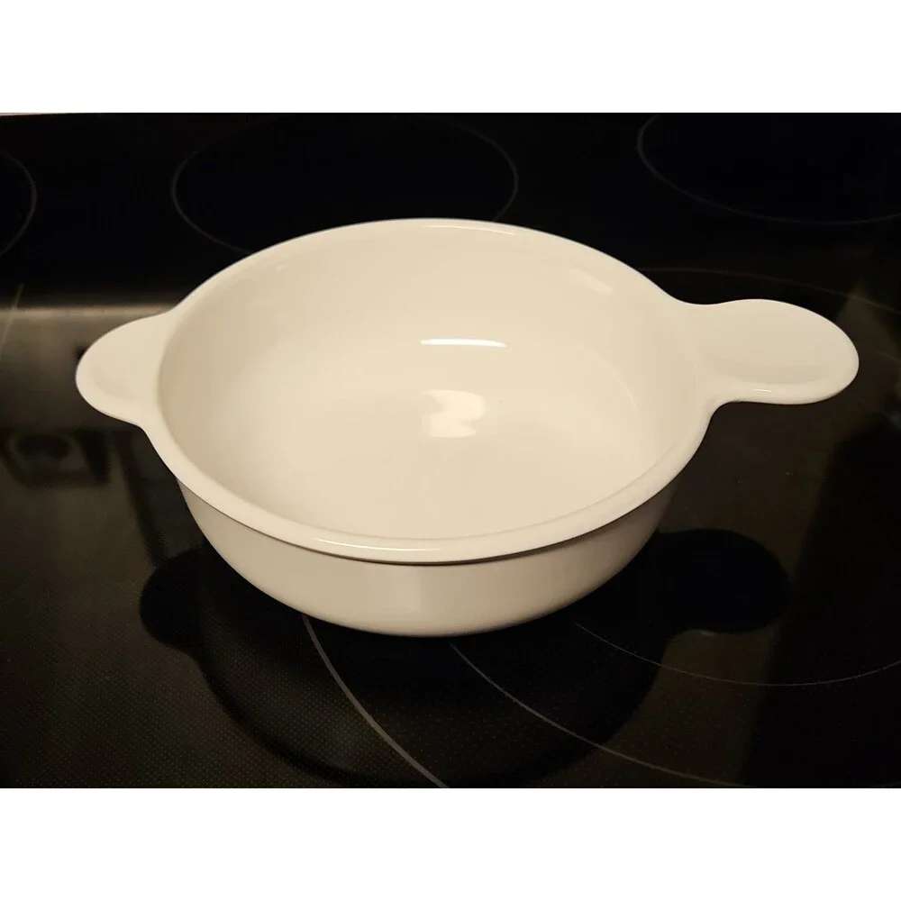 Vintage Corning Ware P-240-B Large 24 Oz Grab It Bowl EUC
